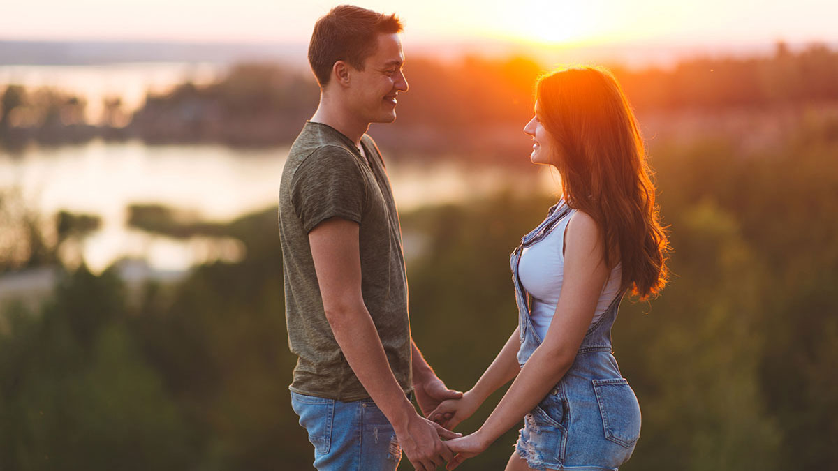 How to Make a Libra Man Fall in Love with You